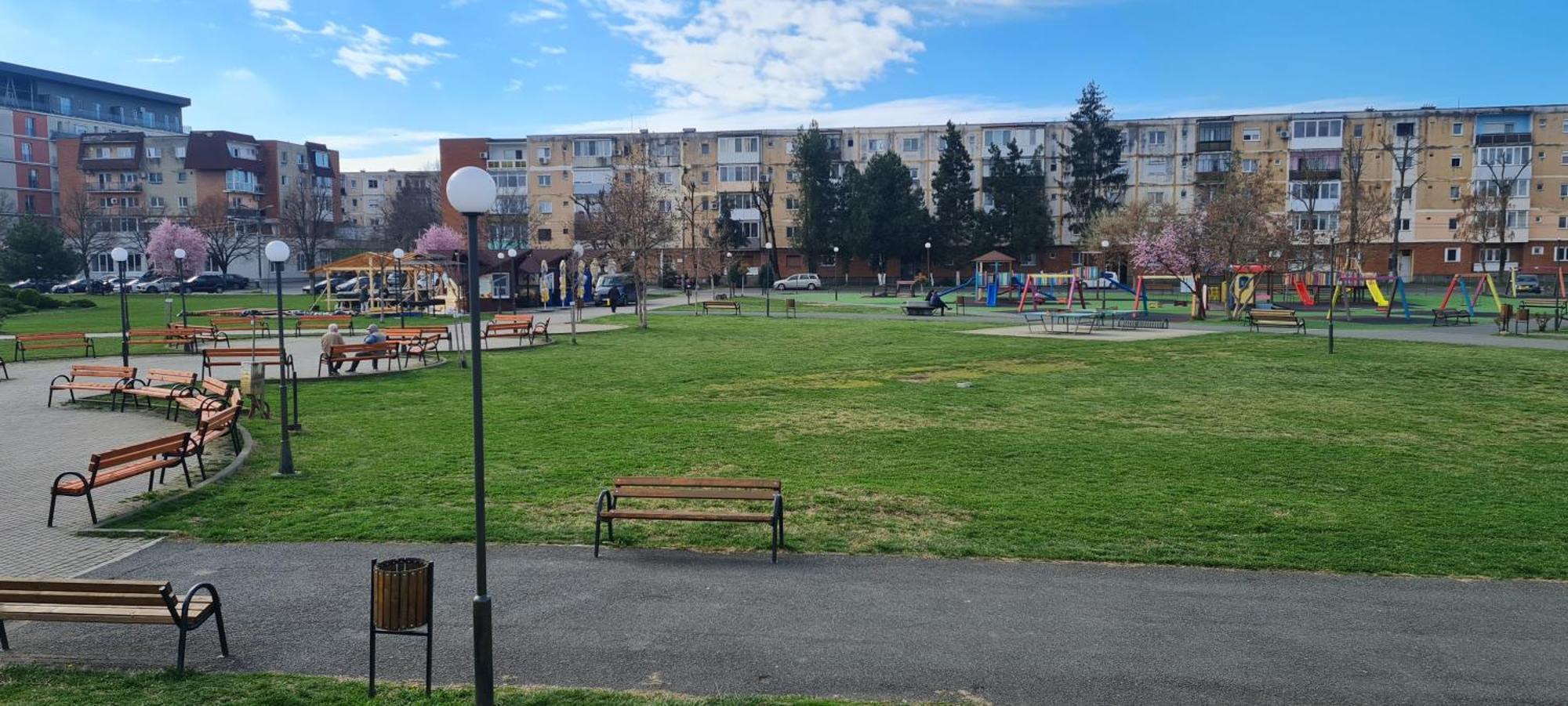 La Bloc Apartment Arad Eksteriør billede
